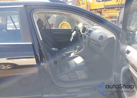 2013 Volkswagen Jetta Sportwagen 2.0L Tdi from USA, damaged, VIN 3VWPL7AJ2DM673863